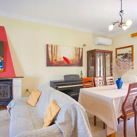 Holiday home Poros *